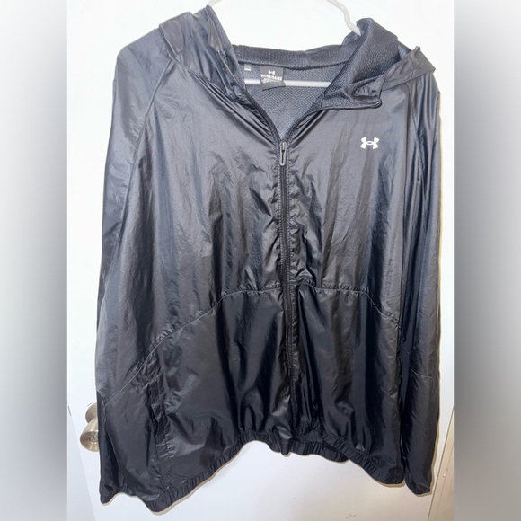 Women’s Under Armour Rain Jacket - Picture 1 of 6